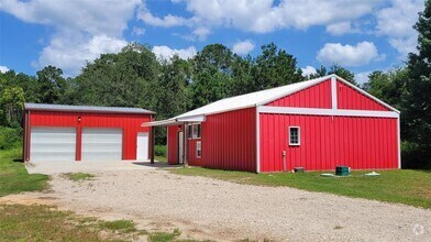 Building Photo - 9420 Greenwood Dr