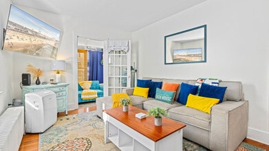 Building Photo - 101 West Ave