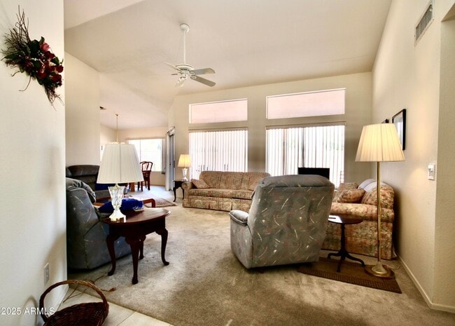 Building Photo - 6973 S Oakmont Dr