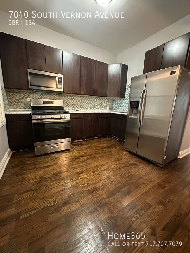 Foto del edificio - Wonderful Unit with 3 Beds 1 Bath For Rent...
