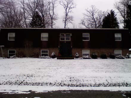 Building Photo - 833 Garden Ave