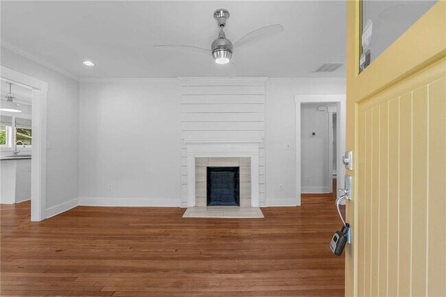 Foto del edificio - 1798 S Gordon St SW