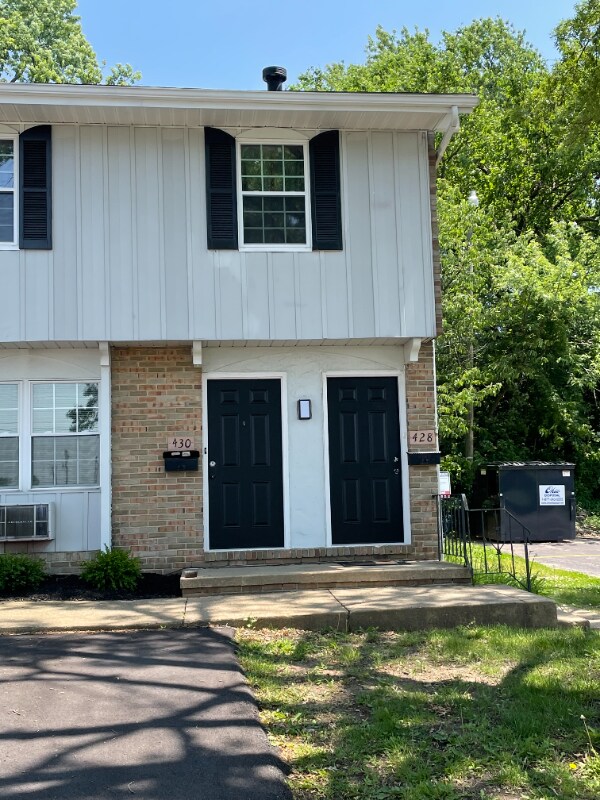 Building Photo - 428 Sheraton Dr NW