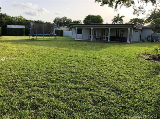Foto del edificio - 10515 SW 103rd St