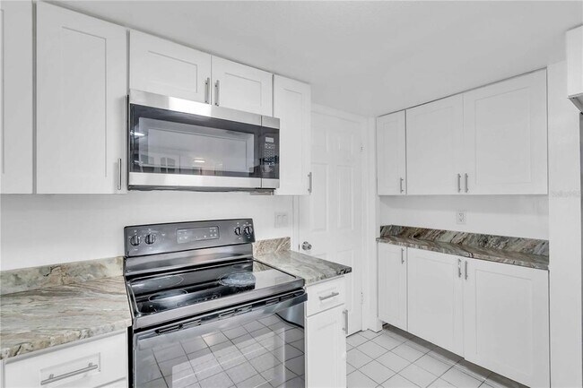 Building Photo - 3805 Haven Dr