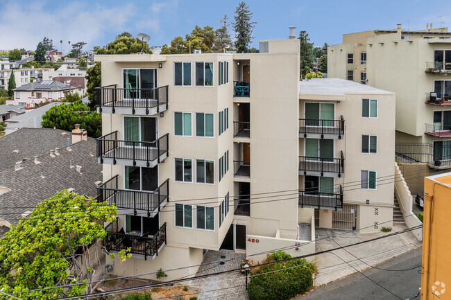 Building Photo - Adams Point Apartments