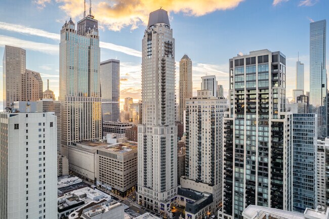 Foto del edificio - Waldorf Astoria Chicago Residences