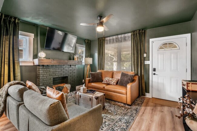 Foto del edificio - 2850 Hazel Ave