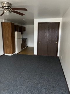 Building Photo - 130 Eastwood Dr