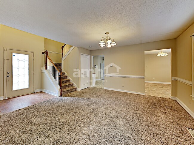 Building Photo - 1 Arbor Cove Dr