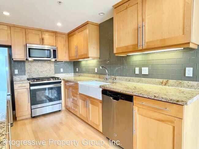 Foto del edificio - 1 br, 1.5 bath House - 1247 Harrison Stree...
