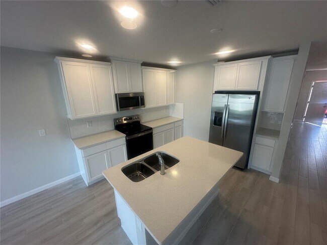 Foto del edificio - 4632 Campsite Lp