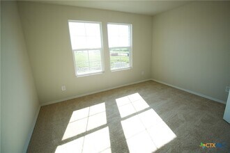 Building Photo - 472 Desert Willow