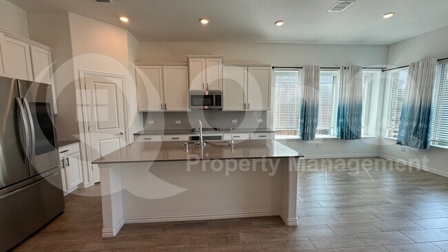 Foto del edificio - 1207 Sweetgum St