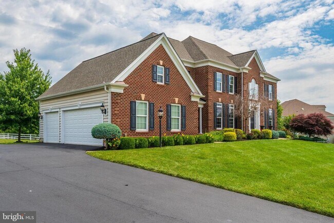 Foto del edificio - 41398 Hagley Pl