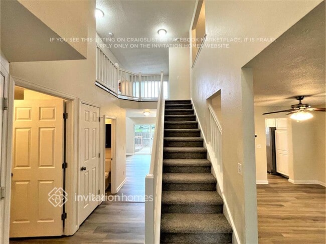 Building Photo - 4511 N Blazingstar Trail