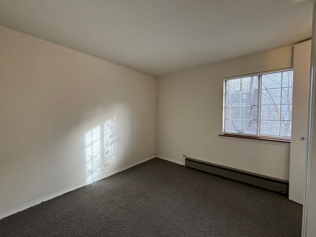 Foto del edificio - 901 E Chicago Ave