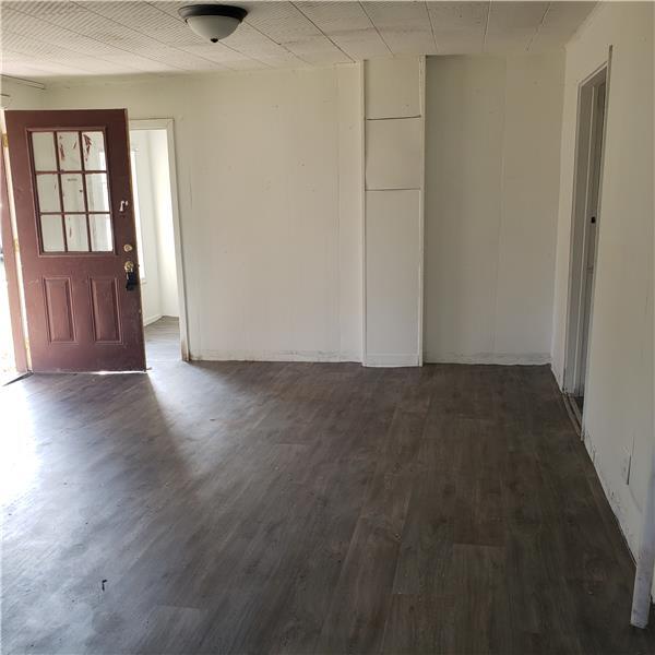Building Photo - 705 Carron St