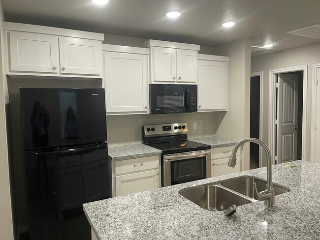 Foto del edificio - 2632 Hickory Avenue