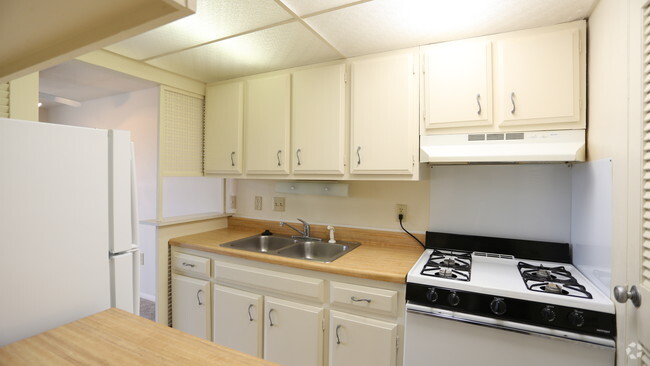 Kitchen - Executive House