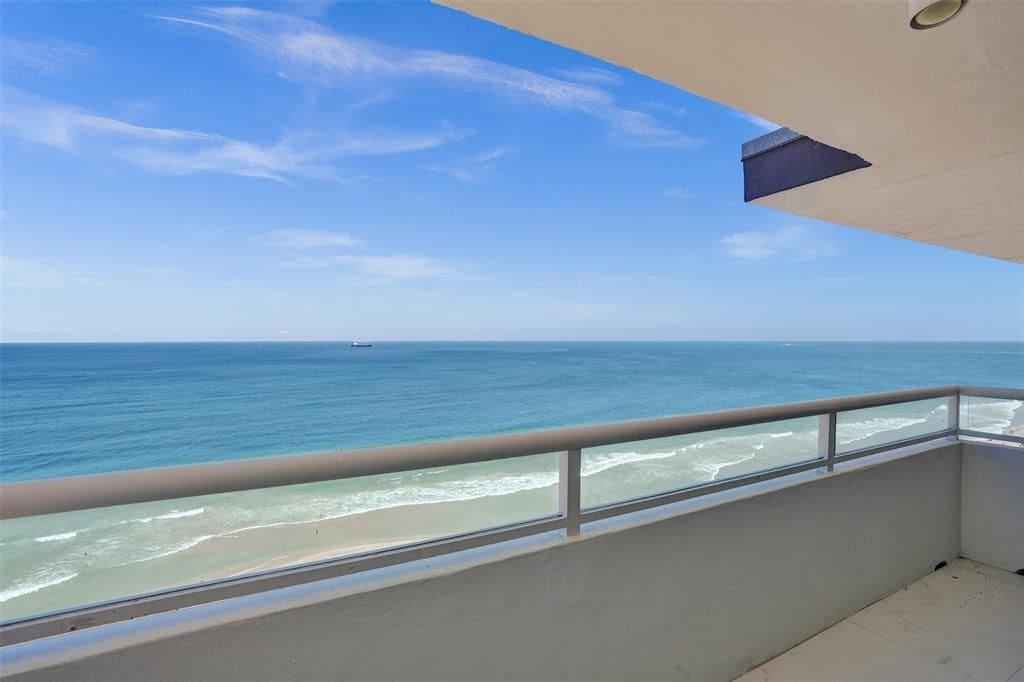 Primary Photo - 545 S Fort Lauderdale Beach Blvd