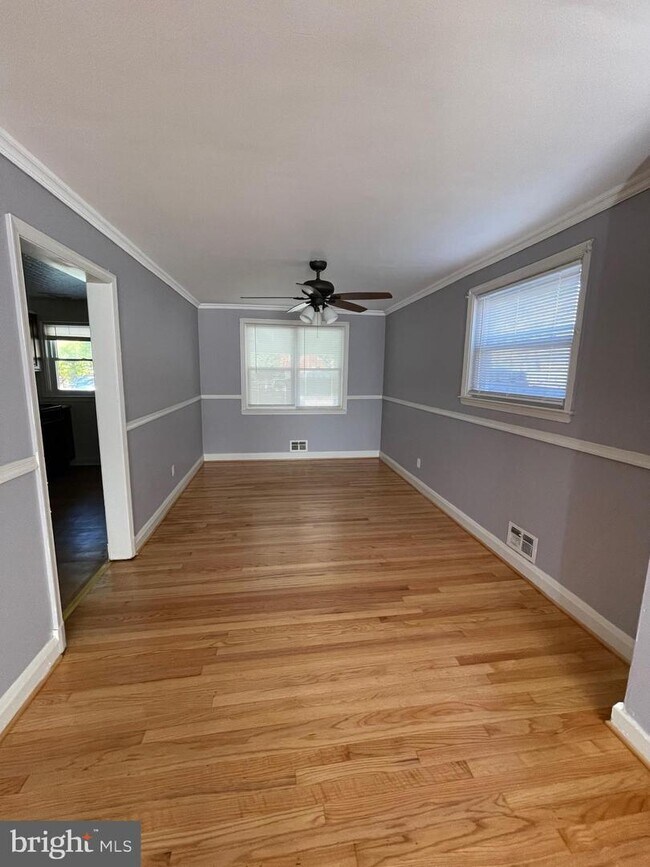 Foto del edificio - 1236 Deanwood Rd