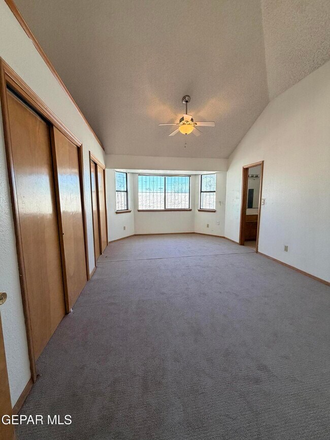 Building Photo - 3217 Red Sails Dr