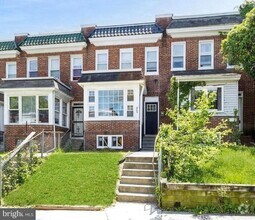 Building Photo - 805 Cator Ave