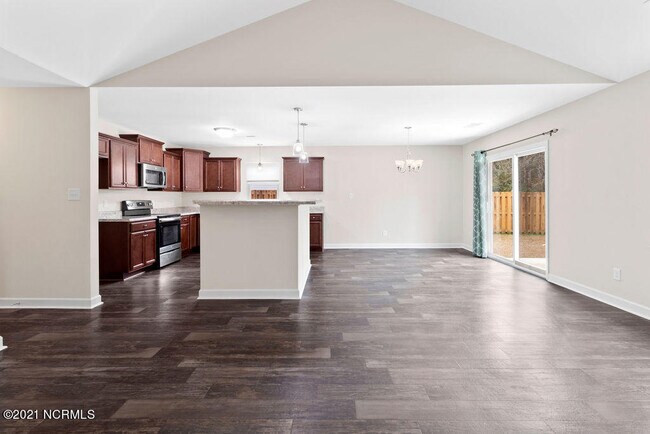Building Photo - 111 Bridgeport Dr