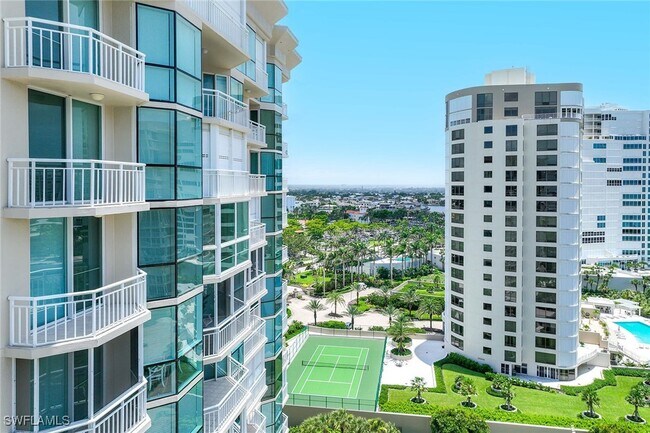 Building Photo - 4255 Gulf Shore Blvd N