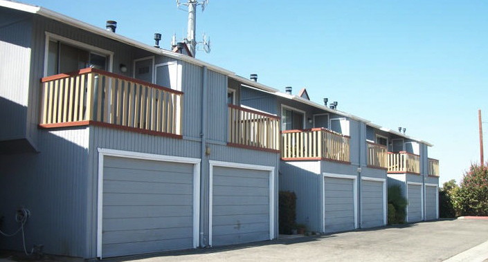 Primary Photo - 700 Music Ave