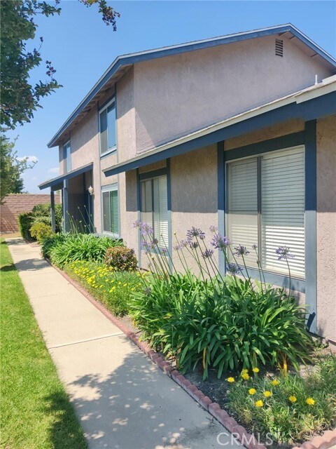 Foto del edificio - 733 Windwood Dr