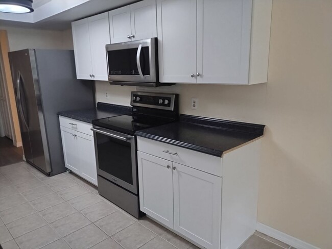 Building Photo - 3/2/2 Gem in Sugarmill Woods!!!