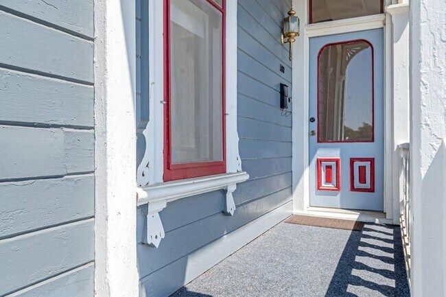Foto del edificio - 1 Bedroom 1 Bath Walking Distance to Downtown Hanford