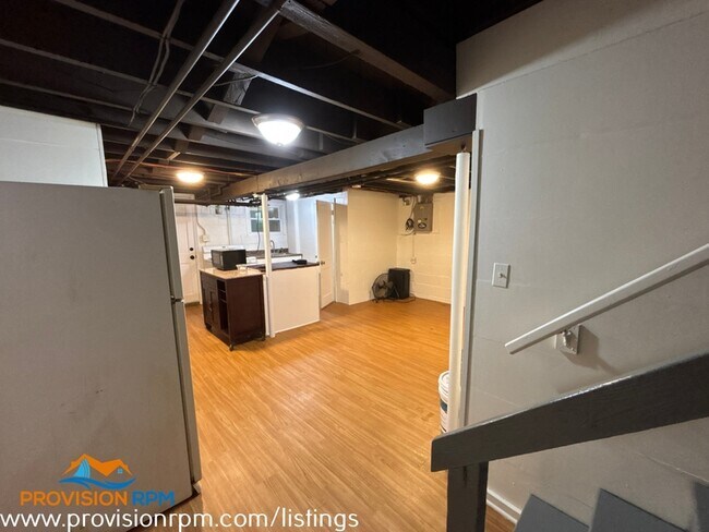 Foto del edificio - 2928 Cornwall Rd