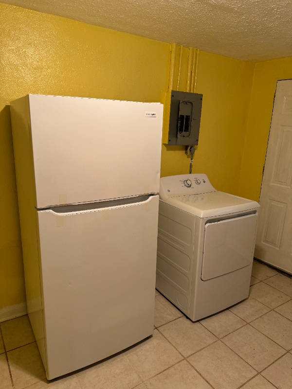 Photo - 1517 1st St NE Apartment