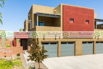 Building Photo - 1659 Domino Dr SE