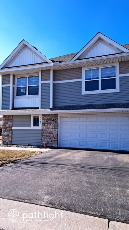 Foto del edificio - 9849 5Th Street Lane N, Lake Elmo, MN, 55042