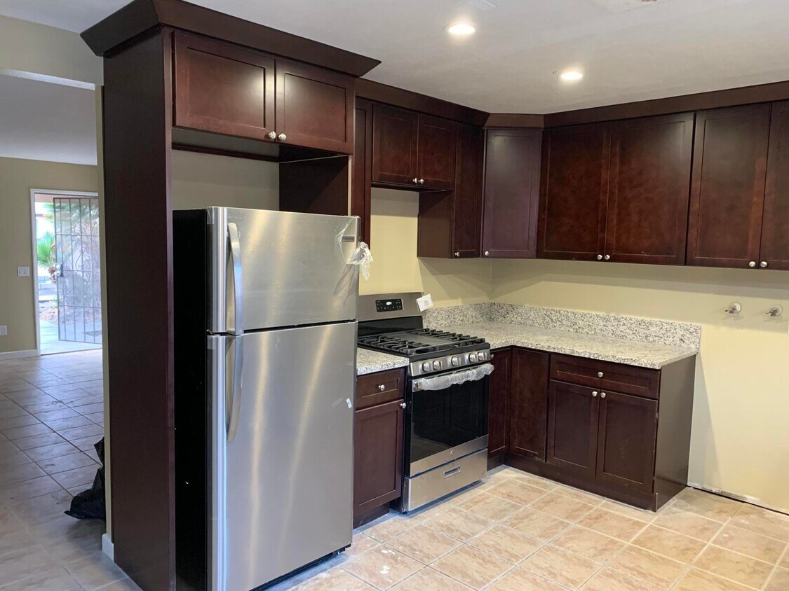 Foto principal - 52900 Avenida Navarro