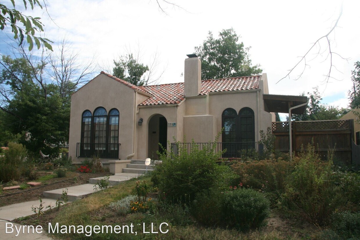 Primary Photo - 3 br, 2 bath House - 331 N Logan Ave