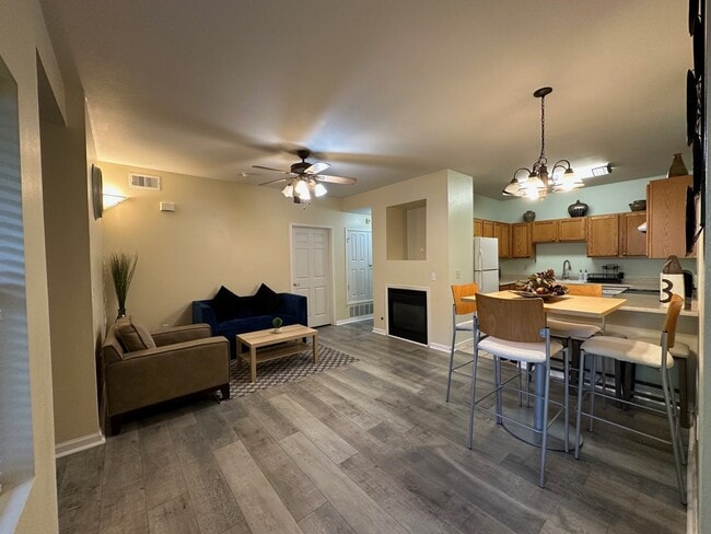 Building Photo - 18345 E Flora Dr