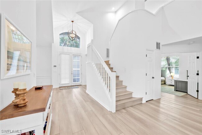 Foto del edificio - 8924 Ventura Way