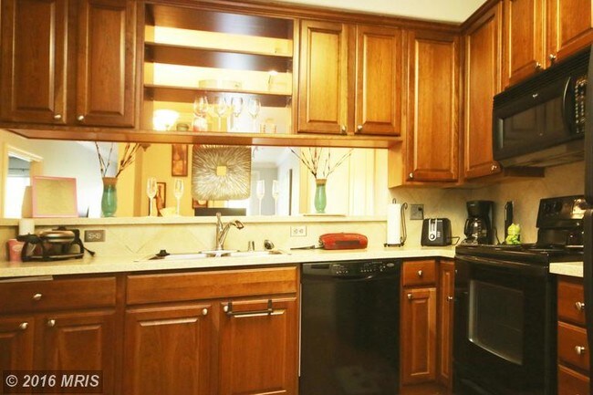 Foto del edificio - 12800 Libertys Delight Dr