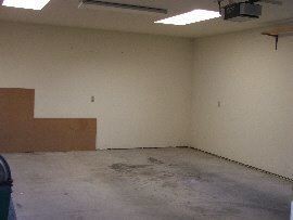 Building Photo - 1501 Burrows Ct