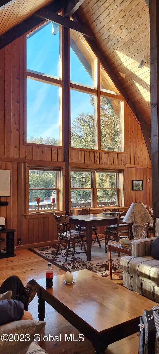 Building Photo - 210 Chester Shores Ridge
