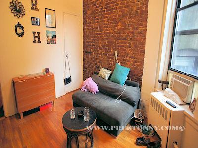 Building Photo - 190 Bleecker Street