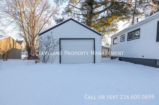 Foto del edificio - 826 Oak St