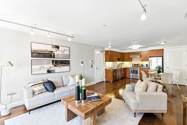 Foto del edificio - 2443 Clement St
