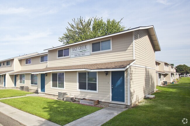 Building Photo - Sage Creek