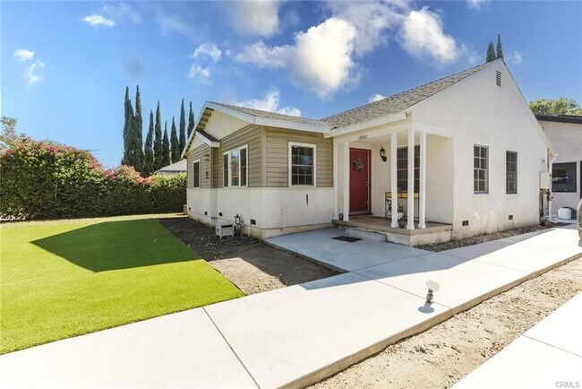 Foto del edificio - 13842 Hamlin St